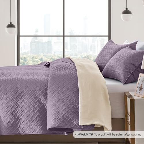 FLYMME Quilts Queen Size,Lightweight Grayish Purple Bedspreads,Basket Weave Pattern,Ultra Soft Microfiber Bed Coverlet 3 Pieces for All-Seasons (1 Quilt,2 Shams) - Image 4