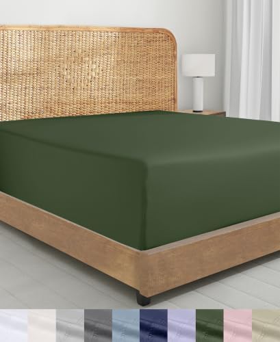 California Design Den Organic Cotton King Size Fitted Sheets, Olive Green by CaliforniaDesignDen