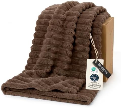 Bedsure Soft Brown Throw Blanket for Couch Decor Gifts 50"x60" by BEDSURE