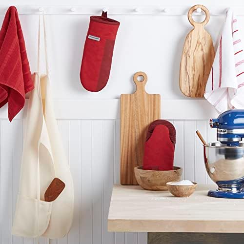 KitchenAid Beacon Two-Tone Non-Slip Oven Mitt Set, Passion Red/Bordeaux, 5.75"x13", 2 Piece - Image 2