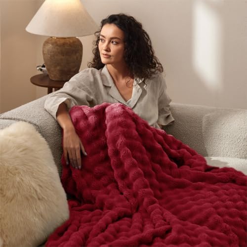 Bedsure Cloud Bubble Fleece Twin Blanket for Bed, Red, 60"×80" - Image 4