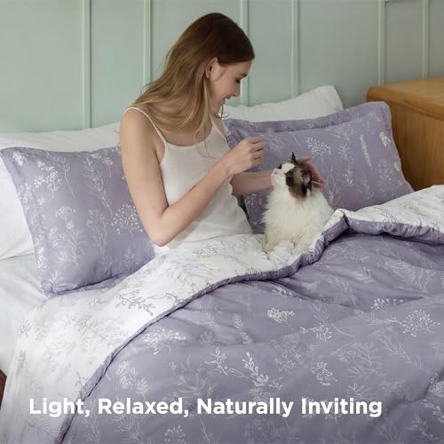 Bedsure Floral Comforter Set Cute Bedding Set Queen Reversible Lavender - Image 4