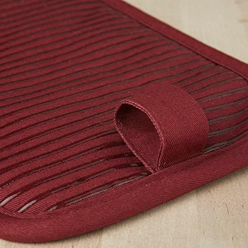 KitchenAid Beacon Two-Tone Non-Slip Pot Holder Set, Passion Red/Bordeaux, 7"x10", 2 Piece - Image 3
