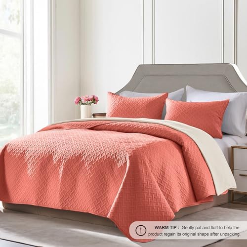 FLYMME Quilts King Size,Lightweight Coral Bedspreads,Basket Weave Pattern,Ultra Soft Microfiber Bed Coverlet 3 Pieces for All-Seasons (1 Quilt,2 Pillow Shams) - Image 2