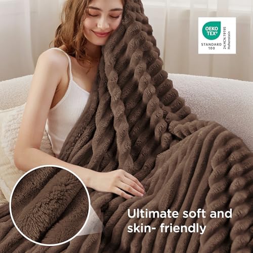 Bedsure Soft Brown Throw Blanket for Couch Decor Gifts 50"x60" - Image 4