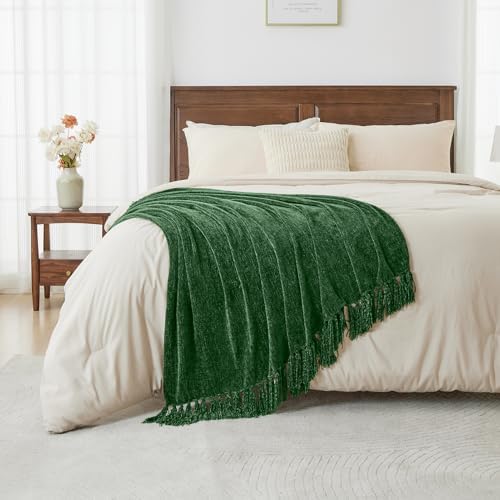 CozeCube Chenille Throw Blanket, Christmas Green Fringe Blanket, 60"X80" - Image 4