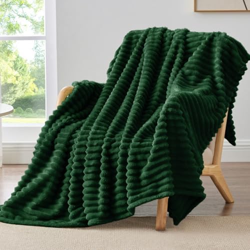 BEDELITE Ribbed Fleece Throw Blanket for Couch, Forest Green, 50"x70" by BEDELITE