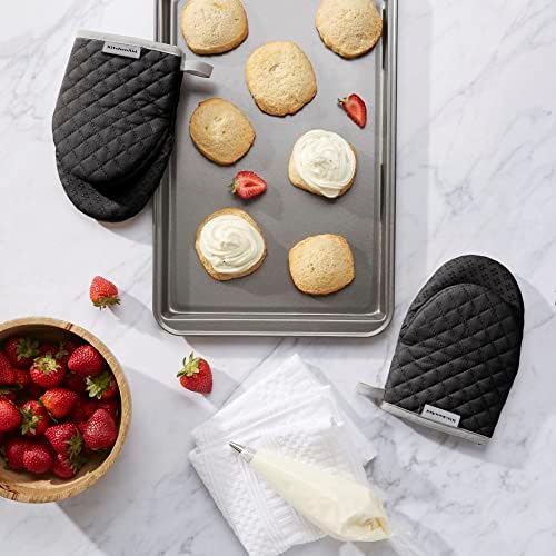 KitchenAid Asteroid Mini Oven Mitt Set, 5.5"x8", Black, 2 Piece - Image 2