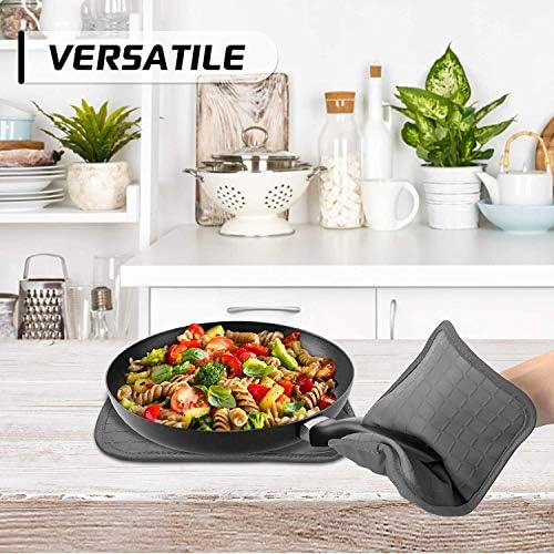 HOMWE Silicone Oven Mitts and Pot Holders for Kitchen & Baking - Set of 4 Heat-Resistant, Heavy-Duty Cooking Mittens w/Non-Slip, Textured Grip (Black) - Image 7
