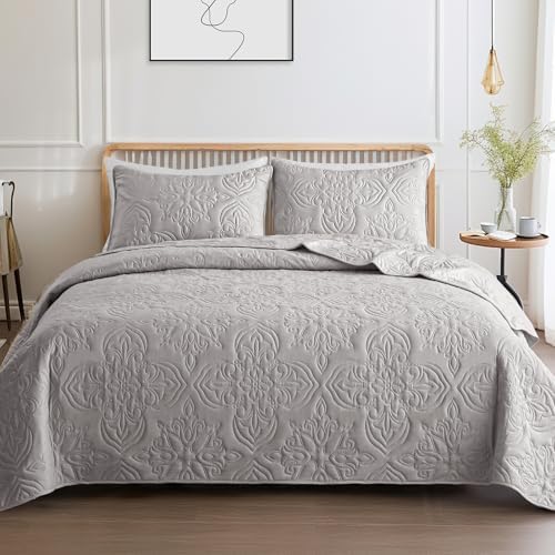 Whale Flotilla Twin Quilt Bedding Set Vintage Damask Reversible Bedspread by WHALEFLOTILLA