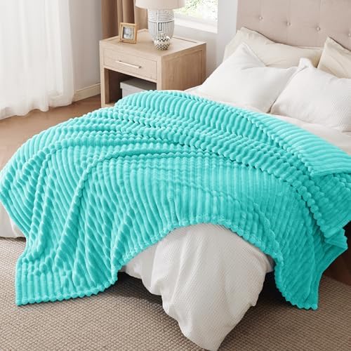 Bedsure Soft King Size Blankets for Bed Blue Fog 108"x90" - Image 6