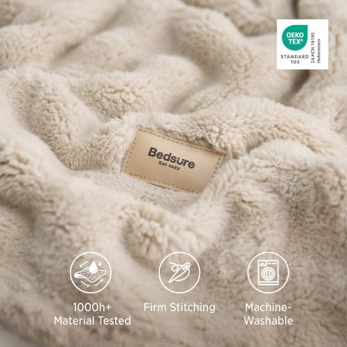 Bedsure Cloud Bubble Fleece Queen Blanket for Bed, Beige, 90"×90" - Image 5