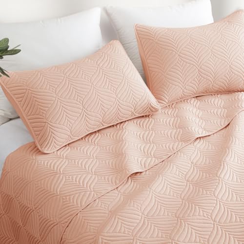 Whale Flotilla Extra Soft Twin Quilt Bedding Set, Lightweight Bedspreads - Image 6