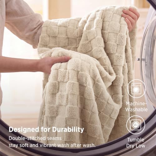 Bedsure Checkered Soft Cozy King Size Blankets for Bed, Beige, 108"×90" - Image 6