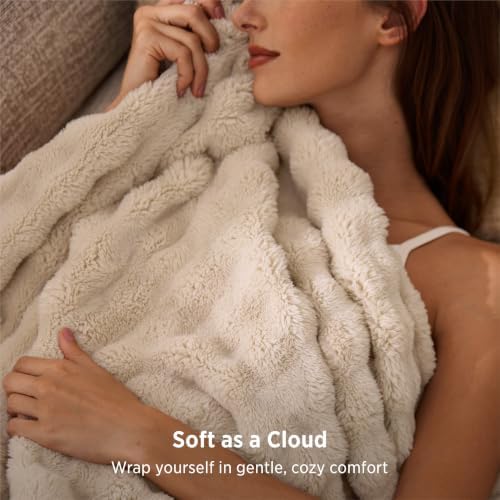 Bedsure Cloud Bubble Fleece Twin Blanket for Bed, Beige, 60"×80" - Image 2
