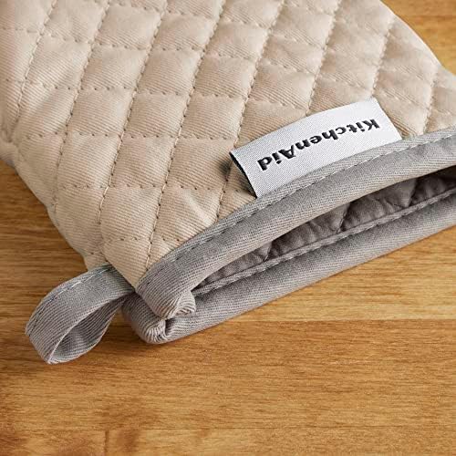 KitchenAid Asteroid Mini Oven Mitt Set, 5.5"x8", Milkshake Tan, 2 Piece - Image 3