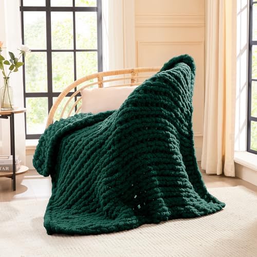L'AGRATY Chunky Knit Throw Blanket for Couch, 40 x 50 Inches, Olive Green by LAGRATY