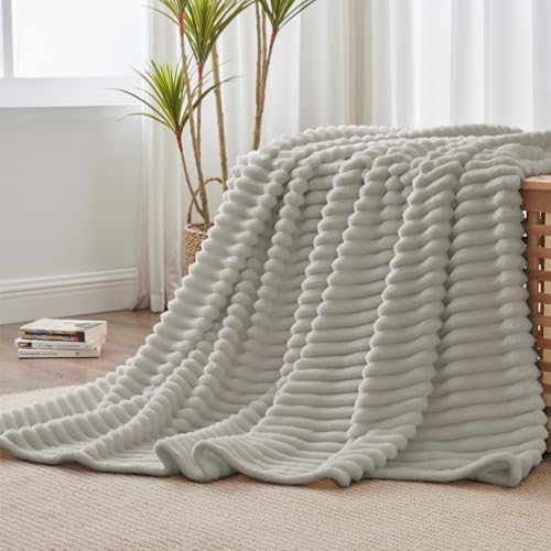 BEDELITE Ribbed Fleece Throw Blanket for Couch, Light Grey, 50"x70" - Image 3