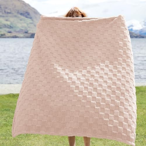 Bedsure Checkered Soft Twin Blanket for Bed, Light Pink, 60"×80" - Image 3