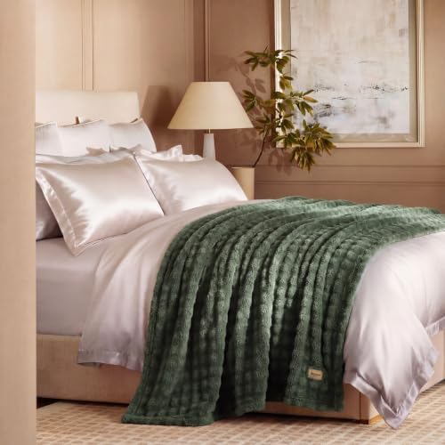 Bedsure Cloud Bubble Full Size Blanket for Bed, Olive Green, 84"×90" - Image 4