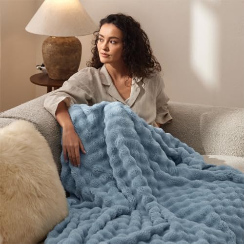 Bedsure Cloud Bubble Fleece Twin Blanket for Bed, Blue, 60"×80" - Image 4
