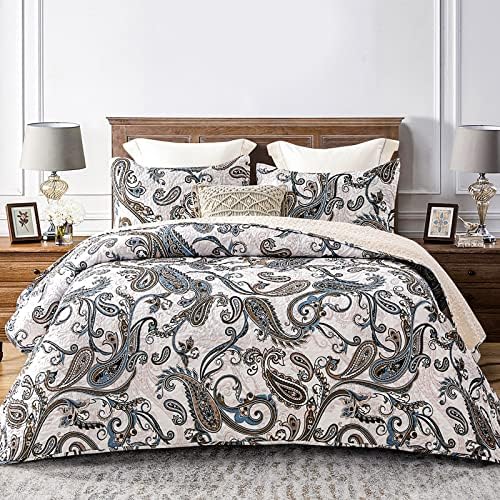Whale Flotilla California King Size Quilt Set, Soft Boho Paisley Bedspreads by WHALEFLOTILLA